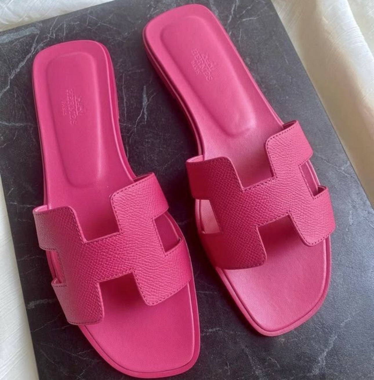 it girl hot pink sandals