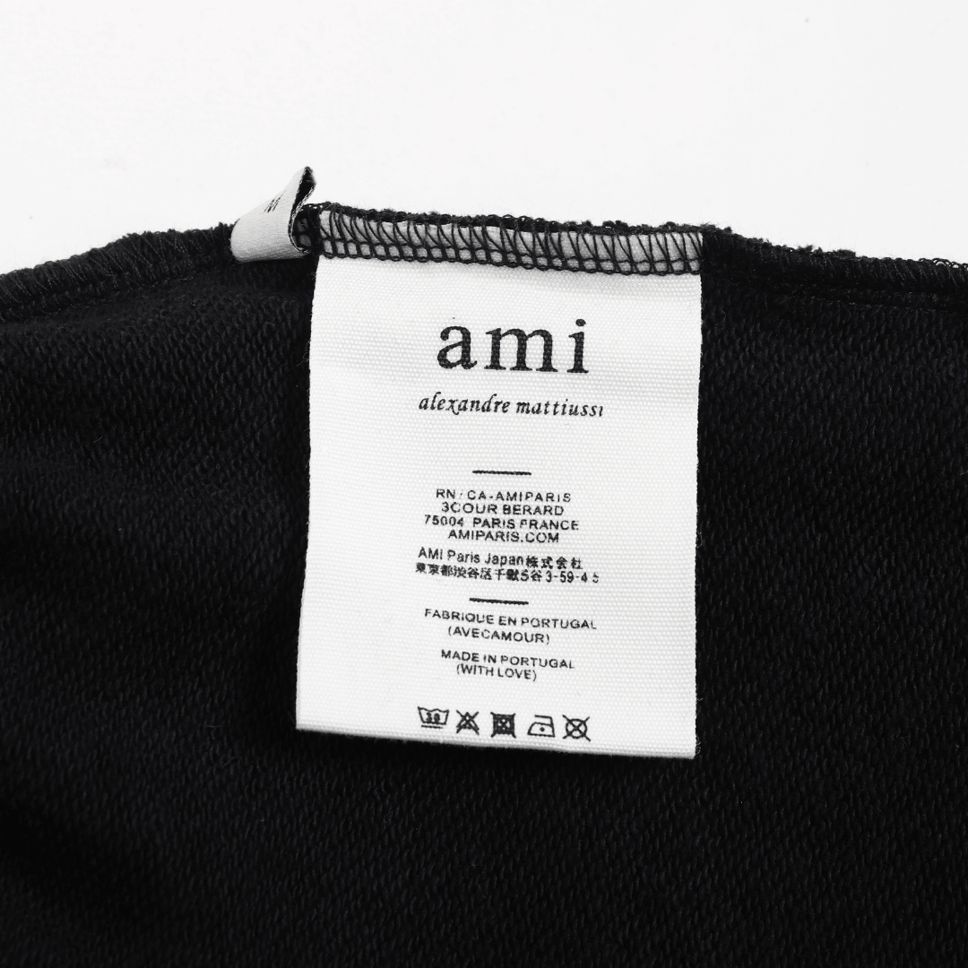 "Ami" Shorts White/Black and Black/White