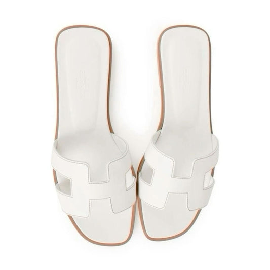 it girl white sandals