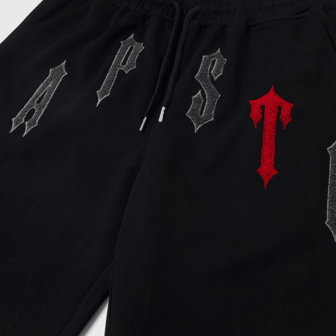"TS" Short Set