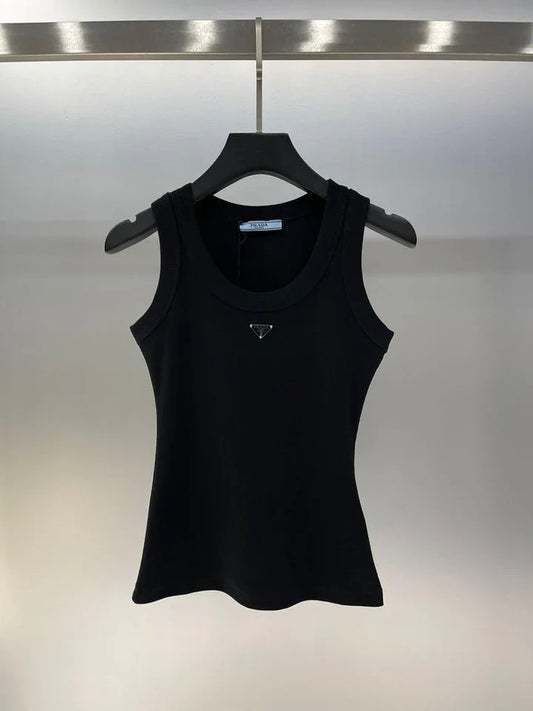 CLASSY TRIANGLE TOP
