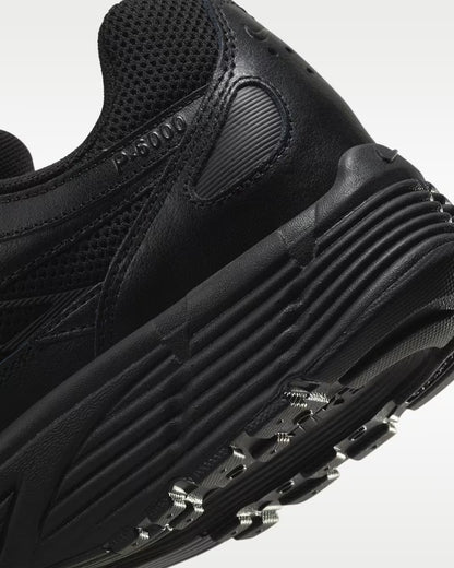 "P-600" Sneaker