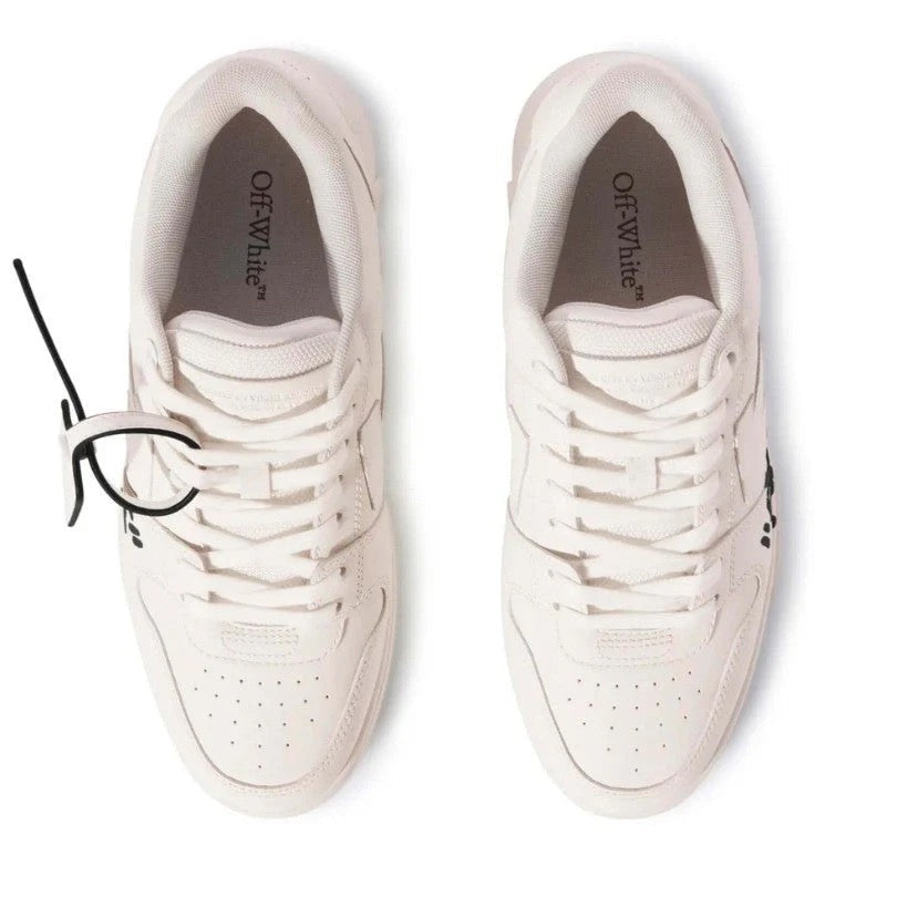 "Off-Sneaker" Grafitti