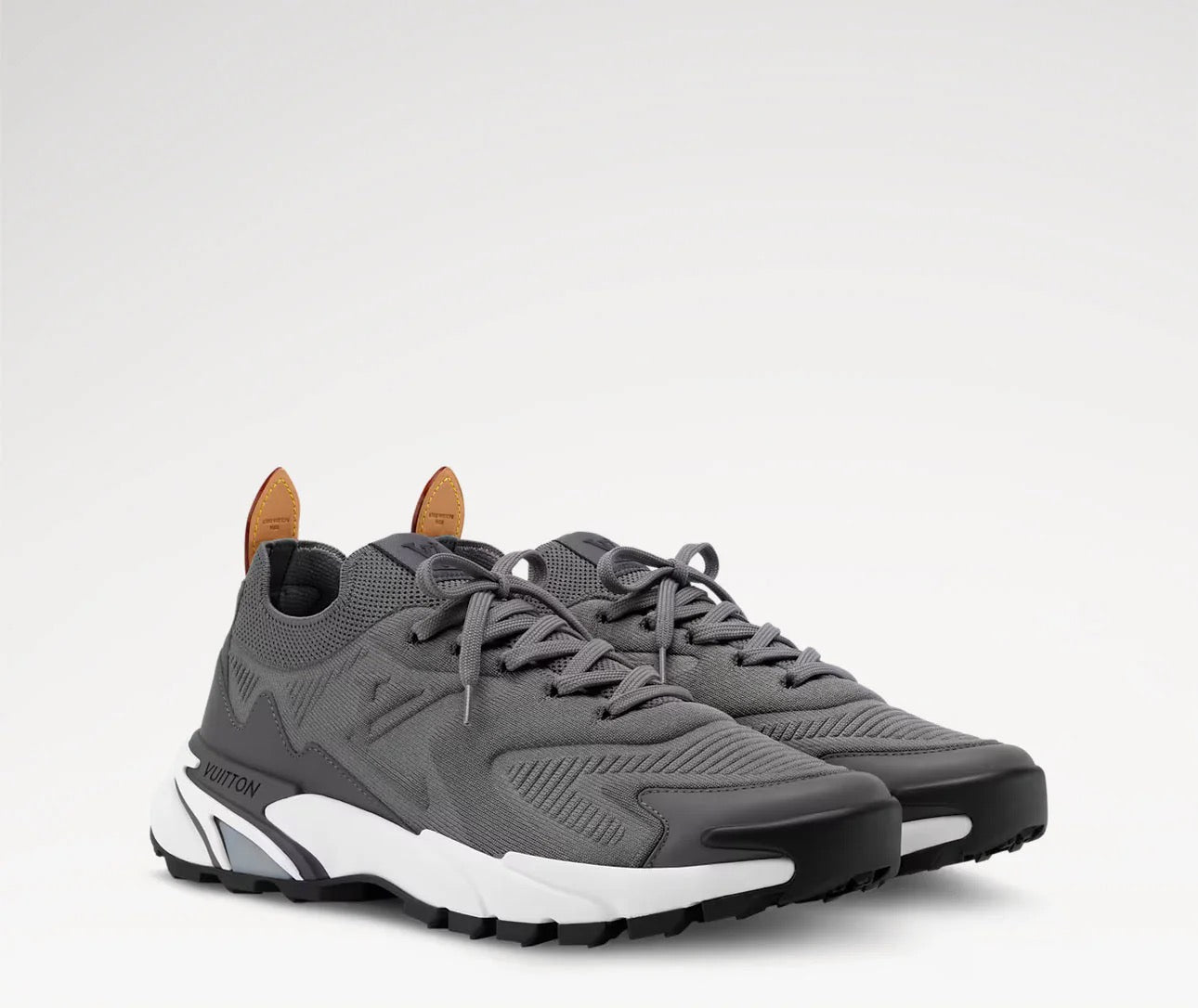 "LV" Runner Sneaker