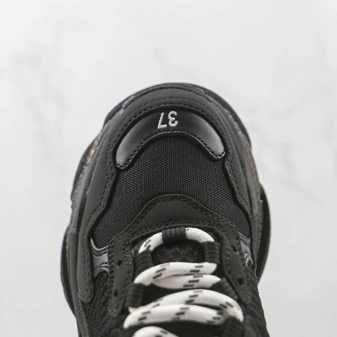 "Triple-S" Sneaker Black