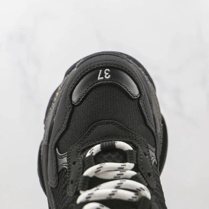 "Triple-S" Sneaker Black