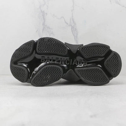 "Triple-S" Sneaker Black
