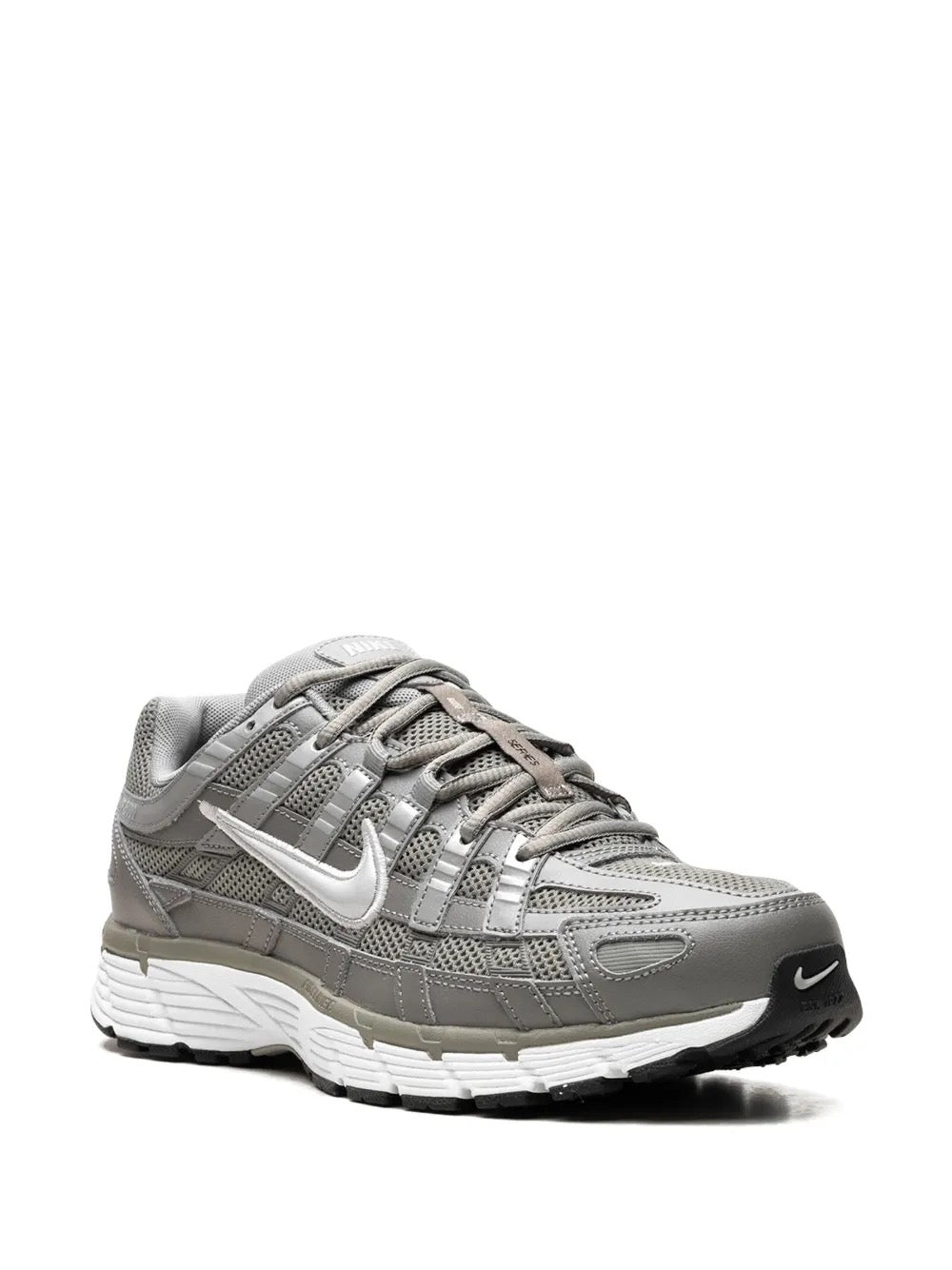 "P-600" Sneaker