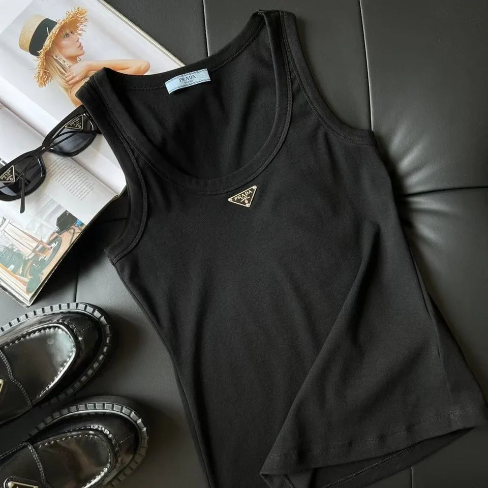 CLASSY TRIANGLE TOP