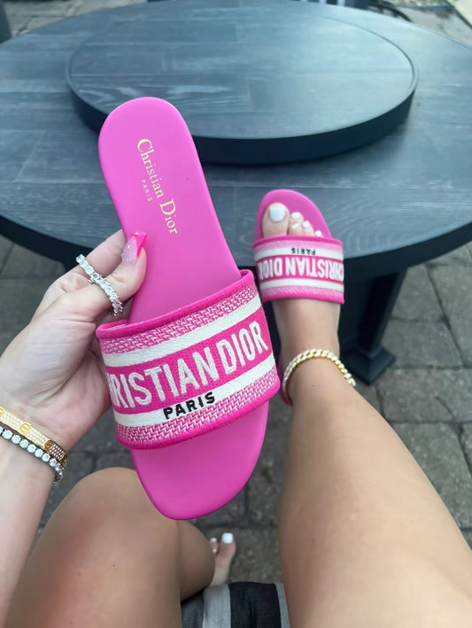 Christy sandals neon pink