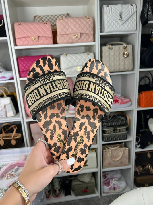 Christy panter sandals