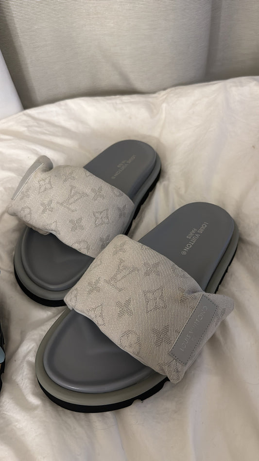 PILLOW MULES GREY