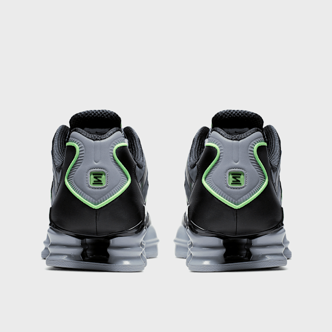 "Shox" TL Sneaker
