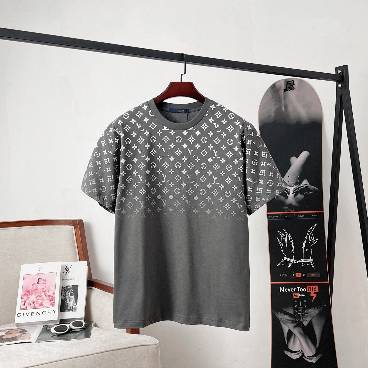 "LV" Style Tee
