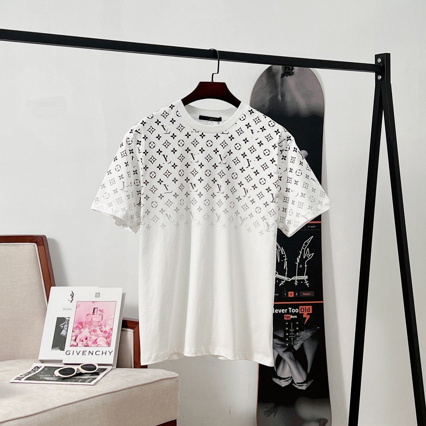 "LV" Style Tee