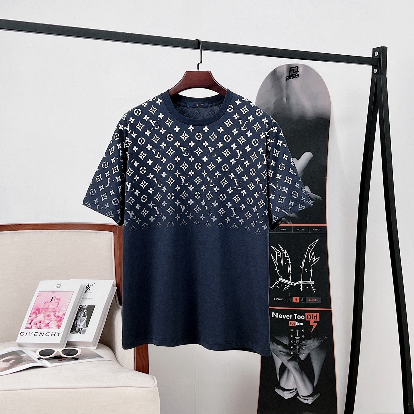 "LV" Style Tee
