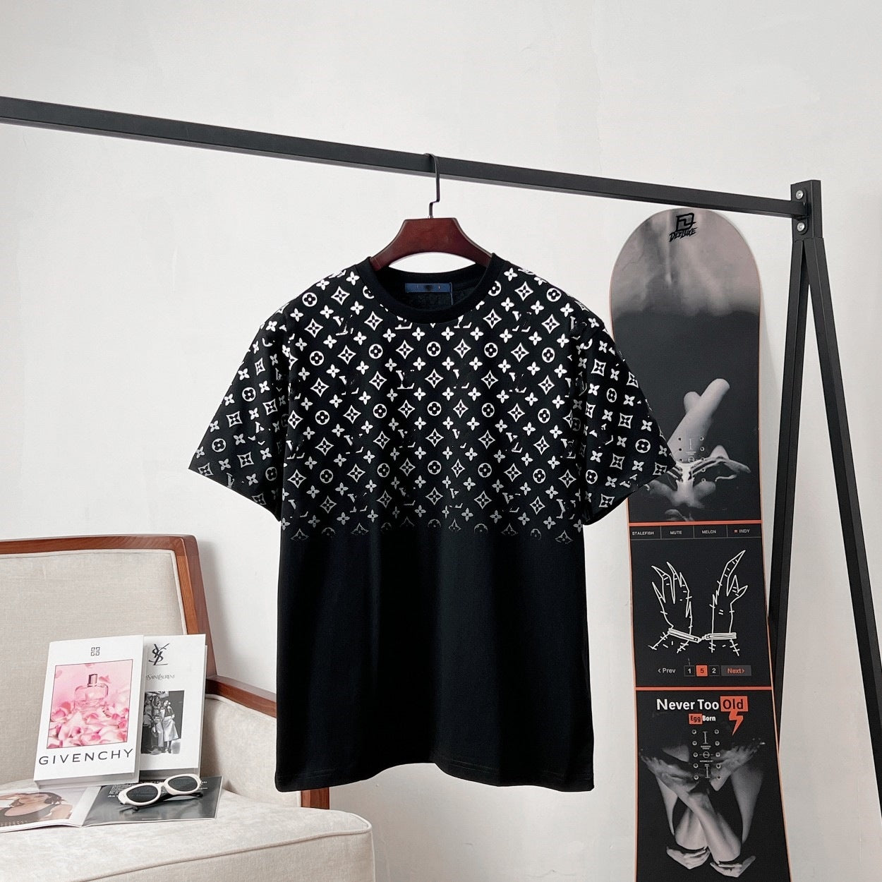 "LV" Style Tee